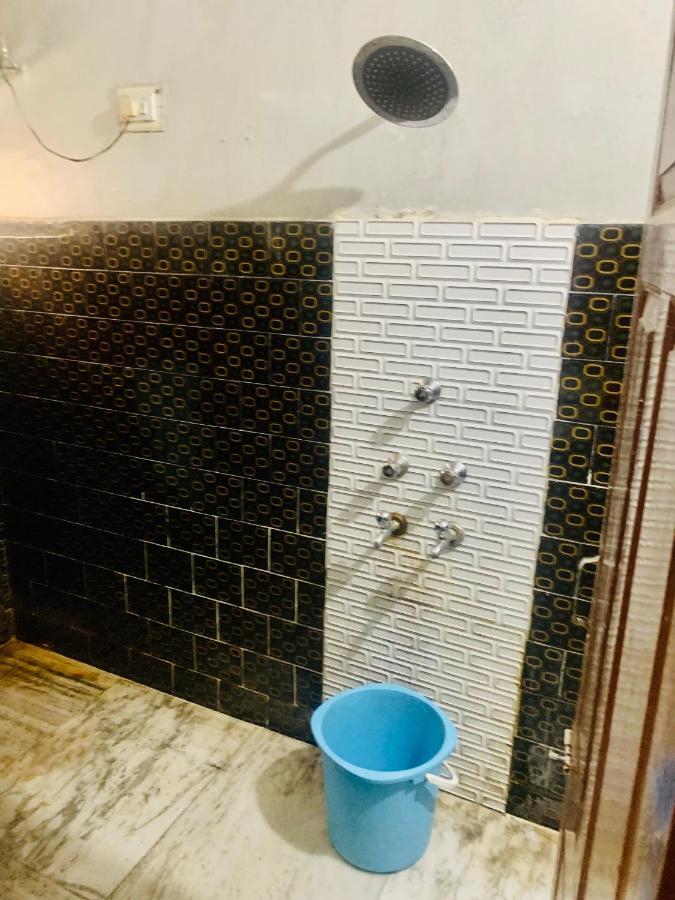 Bengal Guesthouse Kolkata Bagian luar foto