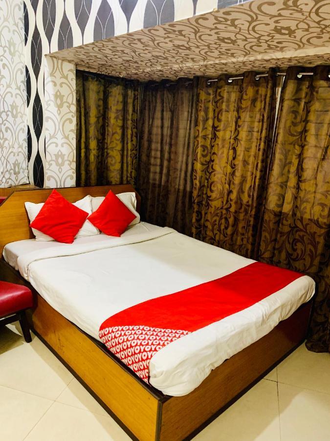 Bengal Guesthouse Kolkata Bagian luar foto