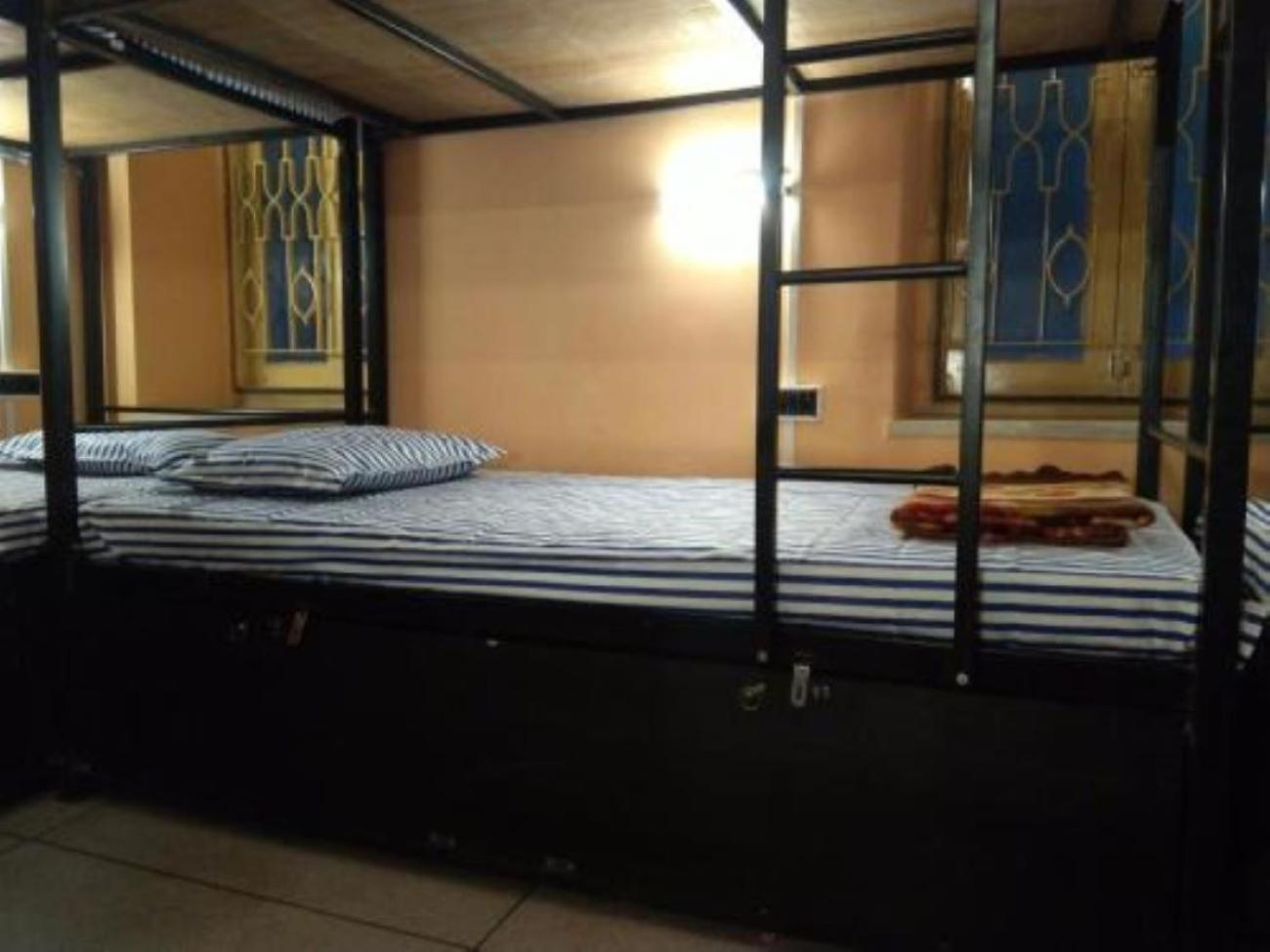 Bengal Guesthouse Kolkata Bagian luar foto