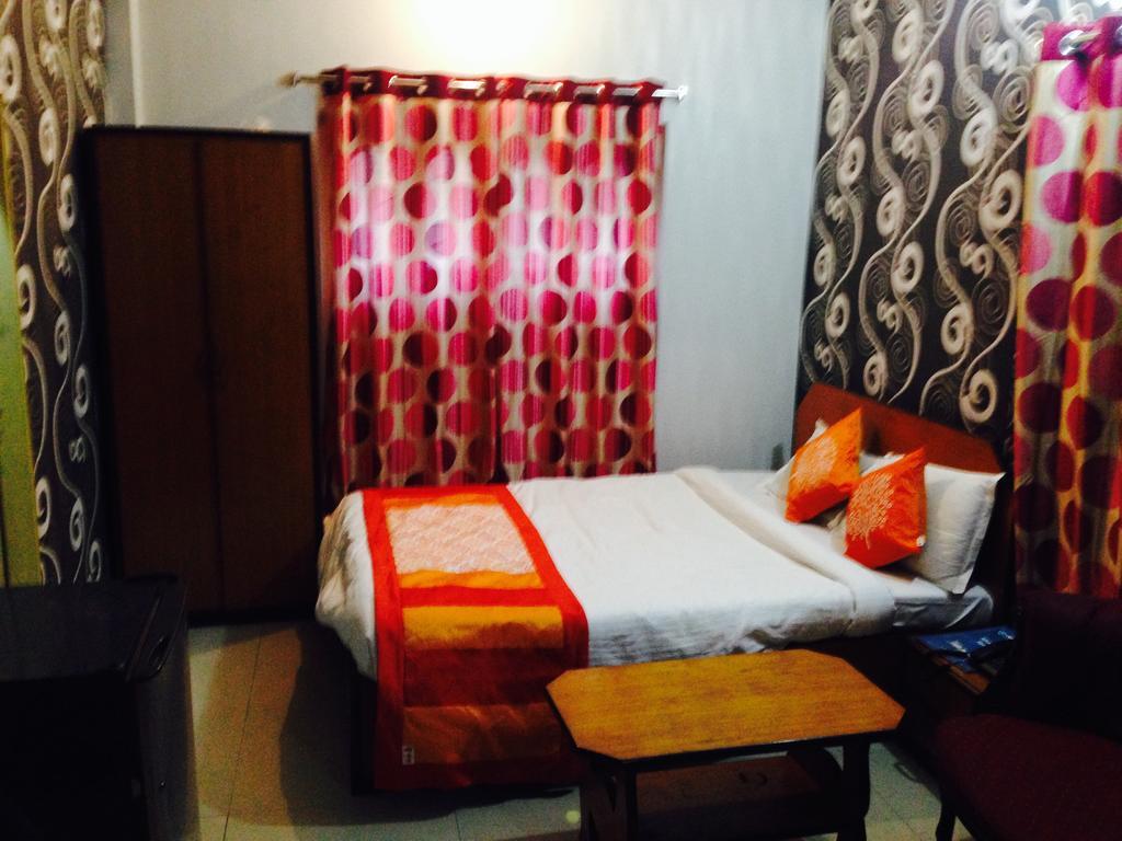 Bengal Guesthouse Kolkata Bagian luar foto